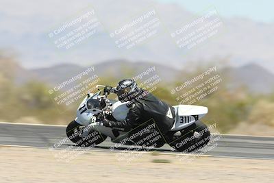 media/Apr-20-2025-CVMA (Sun) [[39090e8767]]/Race 9-Formula LW Twins Shootout/